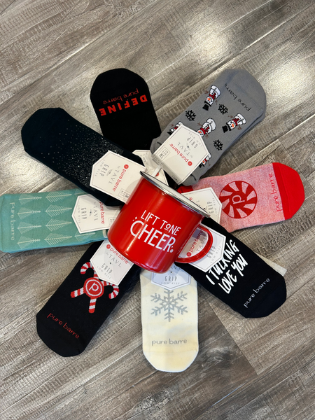 Pure Barre - Christmas socks 🧦 ⛄️ ❄️!!! Get them while they're hot! # purebarre #thisispurebarre #coloradosprings #fridayfeelings #pbcosprings